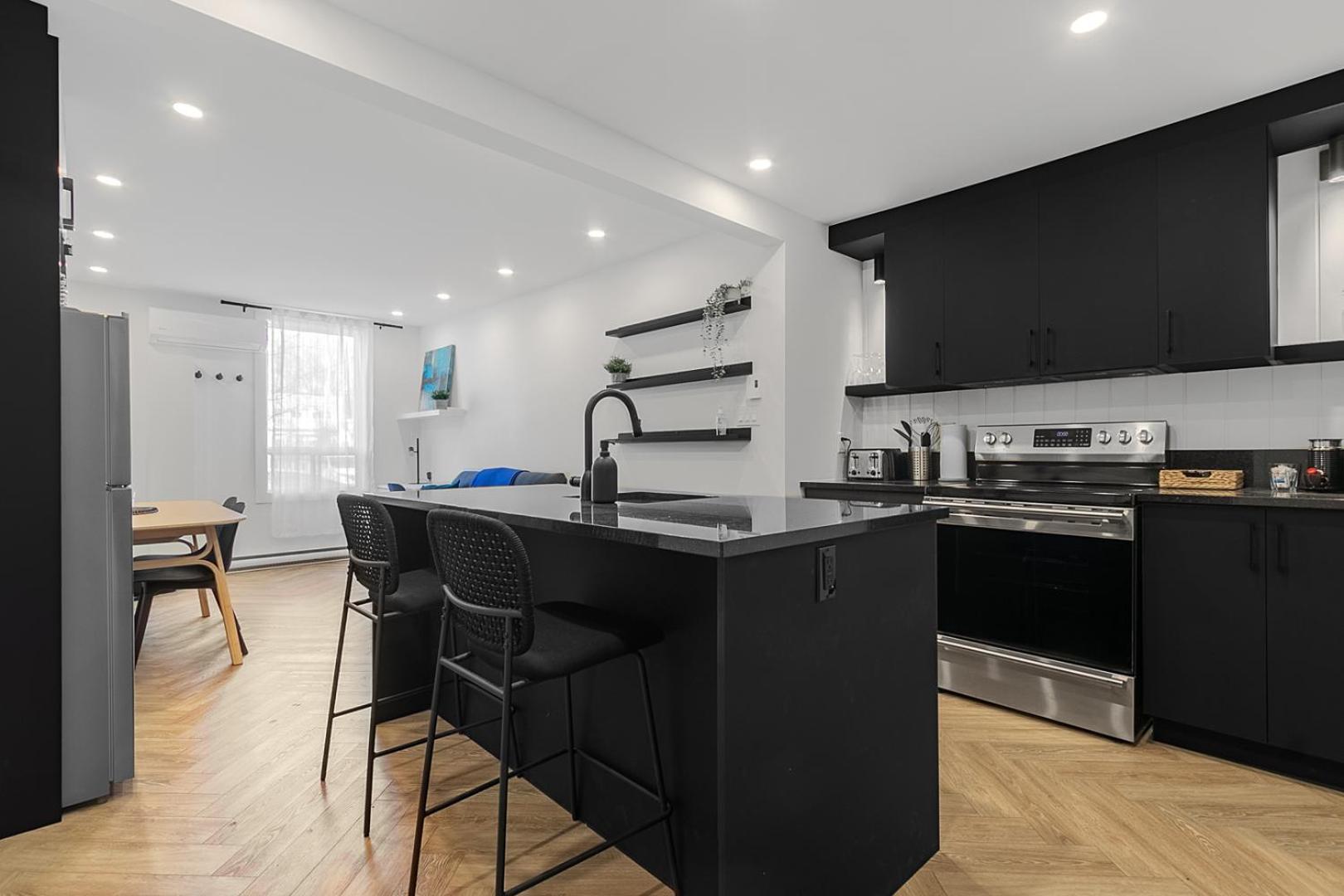 Les Appartements Du 300 Québec Eksteriør bilde